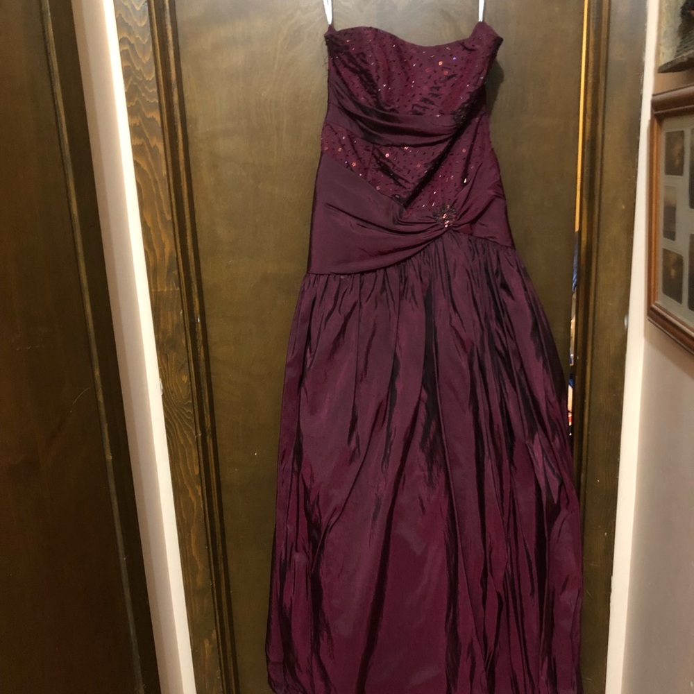 Maroon Prom Dress